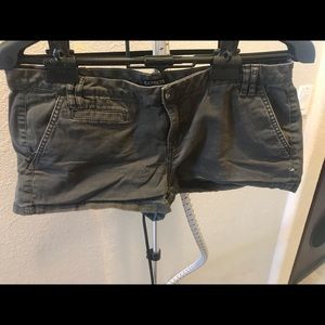 Express Shorts